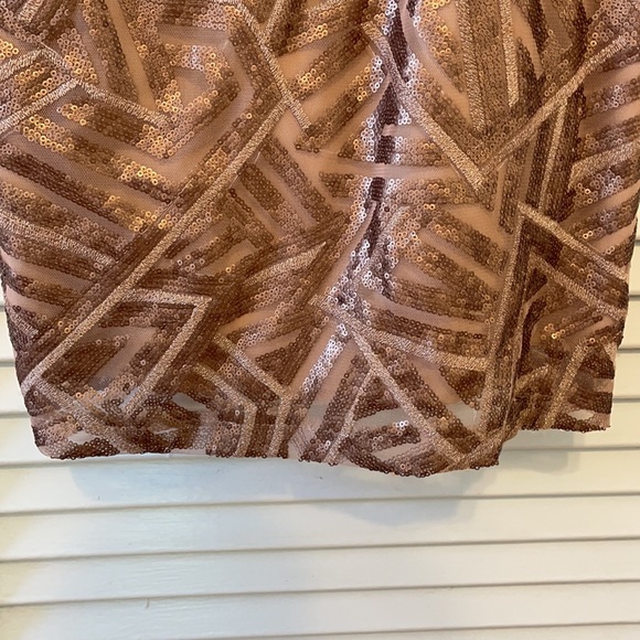 Vince Camuto Metallic Sequin Dress Razor Back sz 2 - Picture 3 of 7